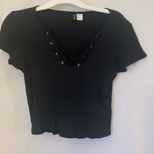 H&M Divided Black Crop Top